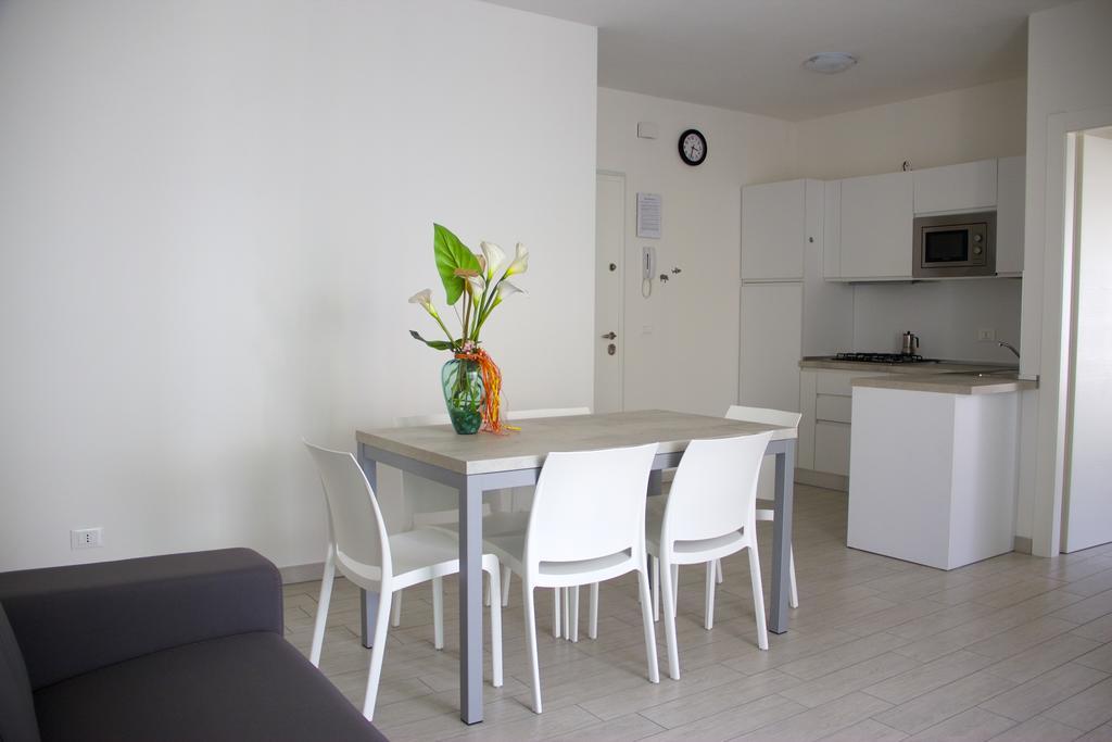 קאורלה Residence La Perla מראה חיצוני תמונה